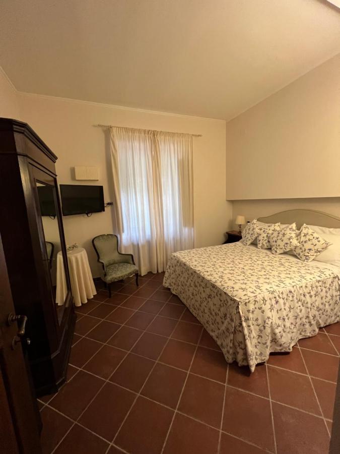 Il Casale Di Riardo Luxury B&B 外观 照片