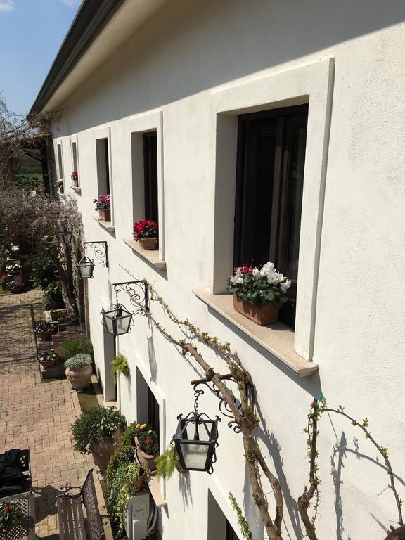 Il Casale Di Riardo Luxury B&B 外观 照片