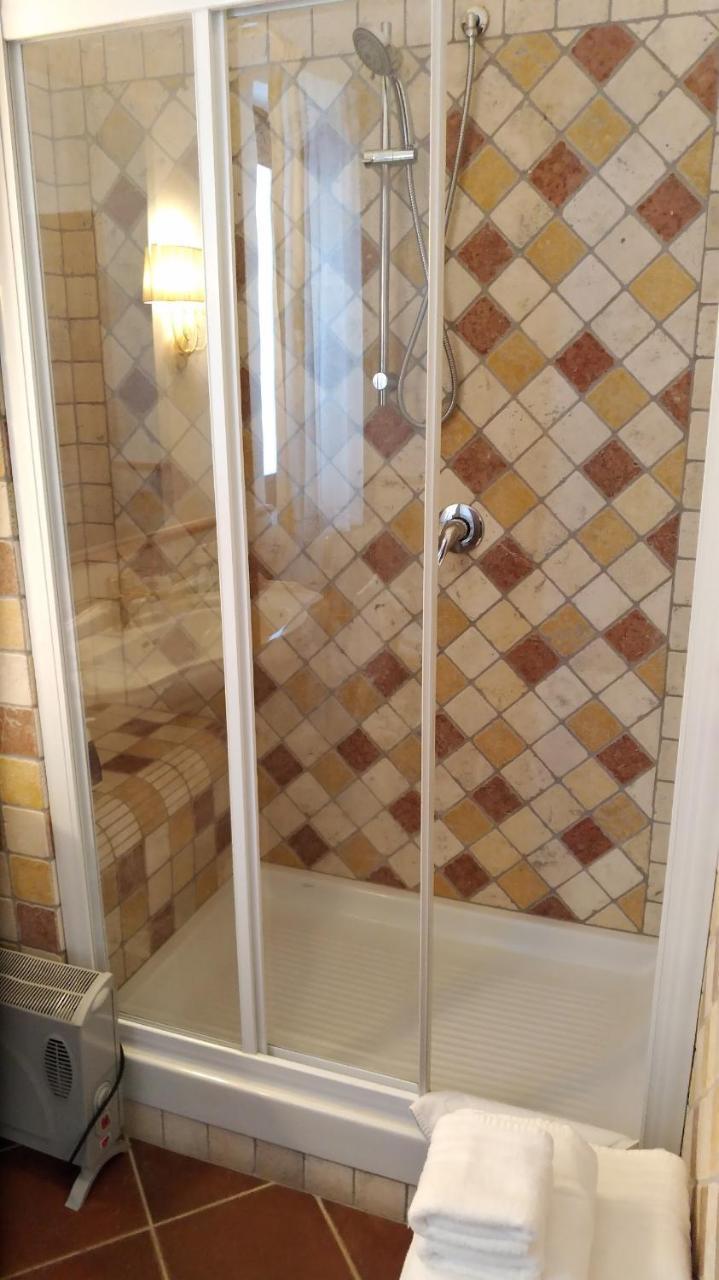 Il Casale Di Riardo Luxury B&B 外观 照片